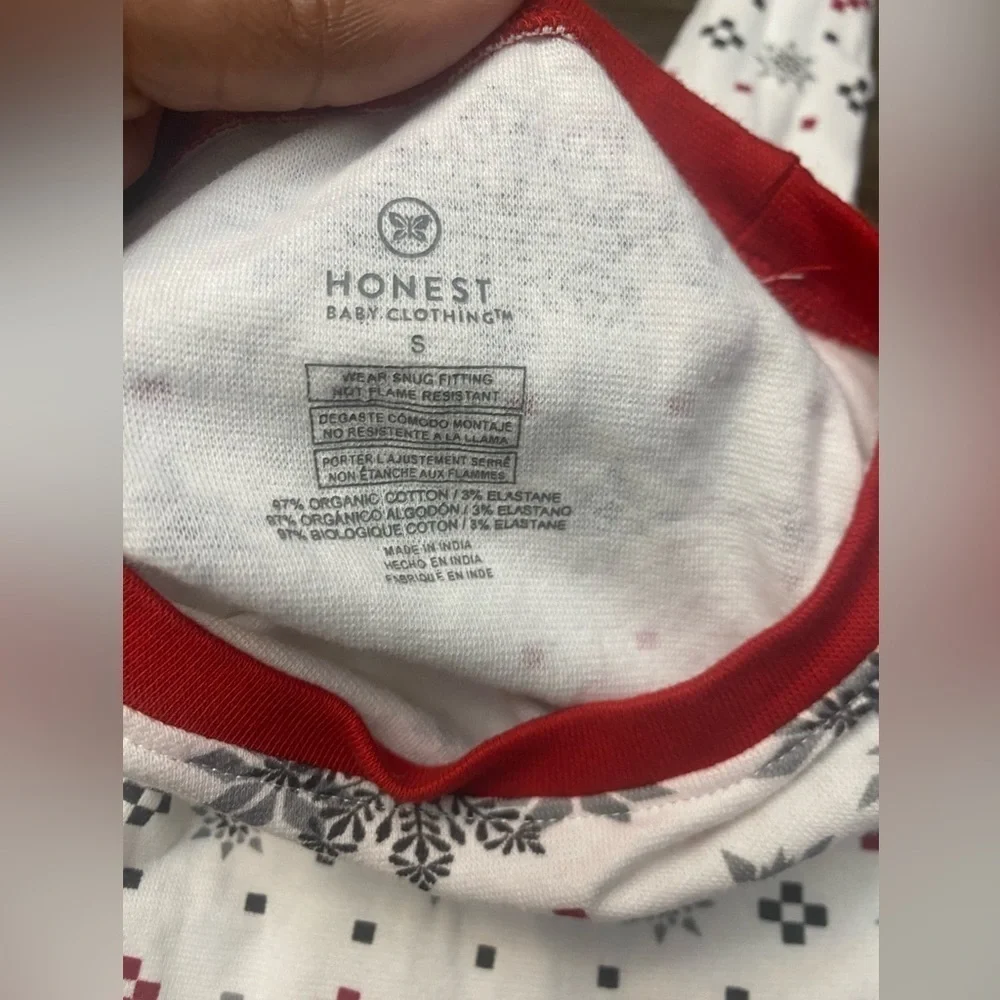 Honest Kids  2-piece Pajama Set Size Small Red White Black